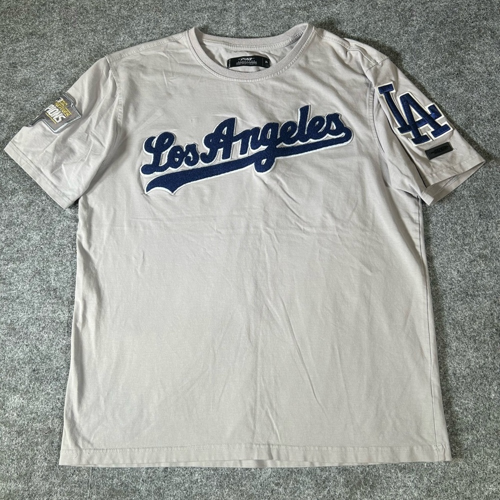Pro Standard T Shirt Men’s X Large LA Dodgers 2020 World Series Champs Patches